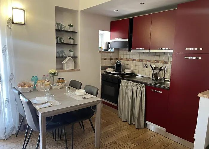 Petite Maison 피우미치노